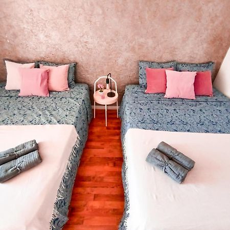 By Urquinaona Private Rooms Βαρκελώνη Εξωτερικό φωτογραφία