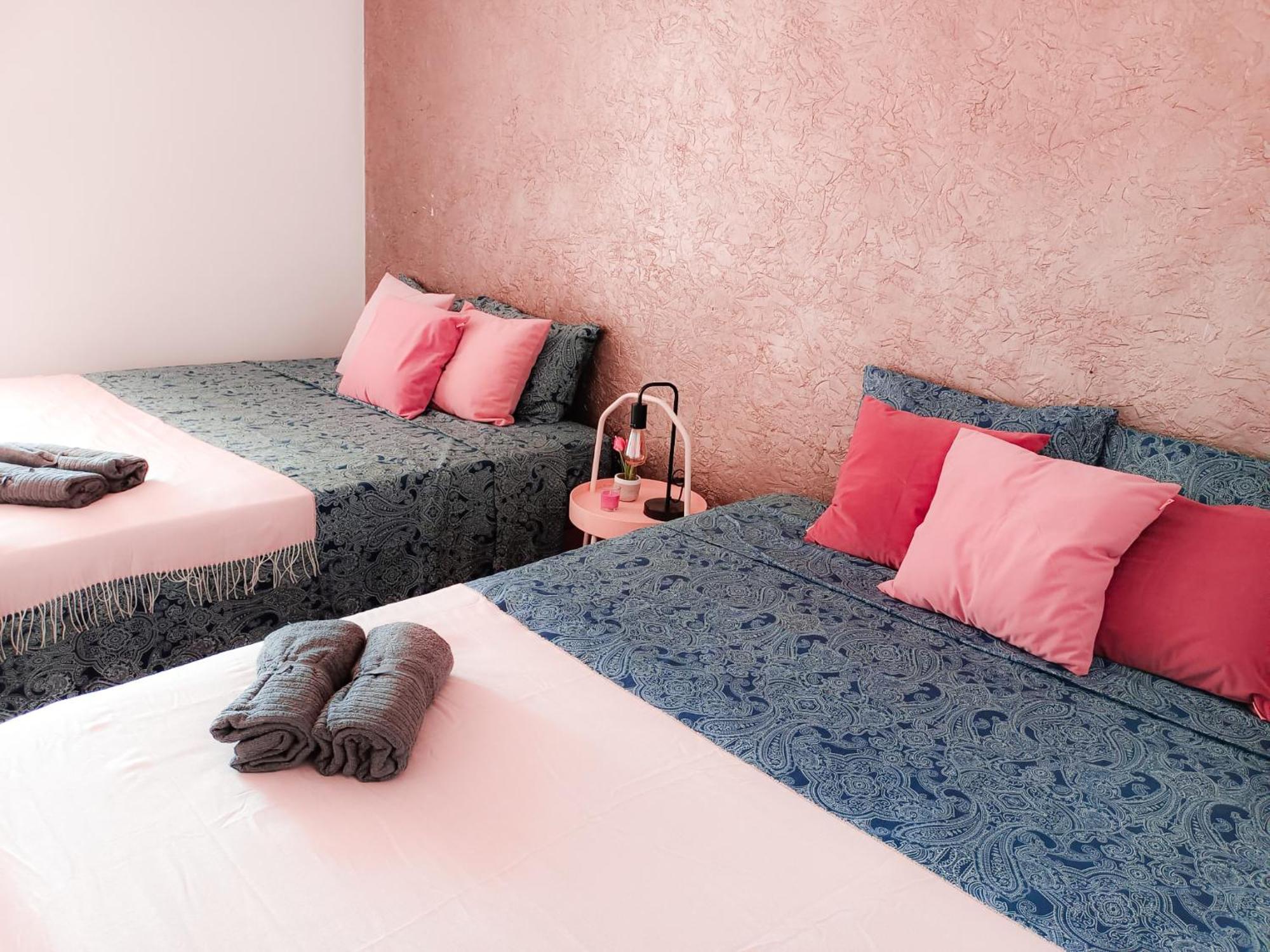By Urquinaona Private Rooms Βαρκελώνη Εξωτερικό φωτογραφία