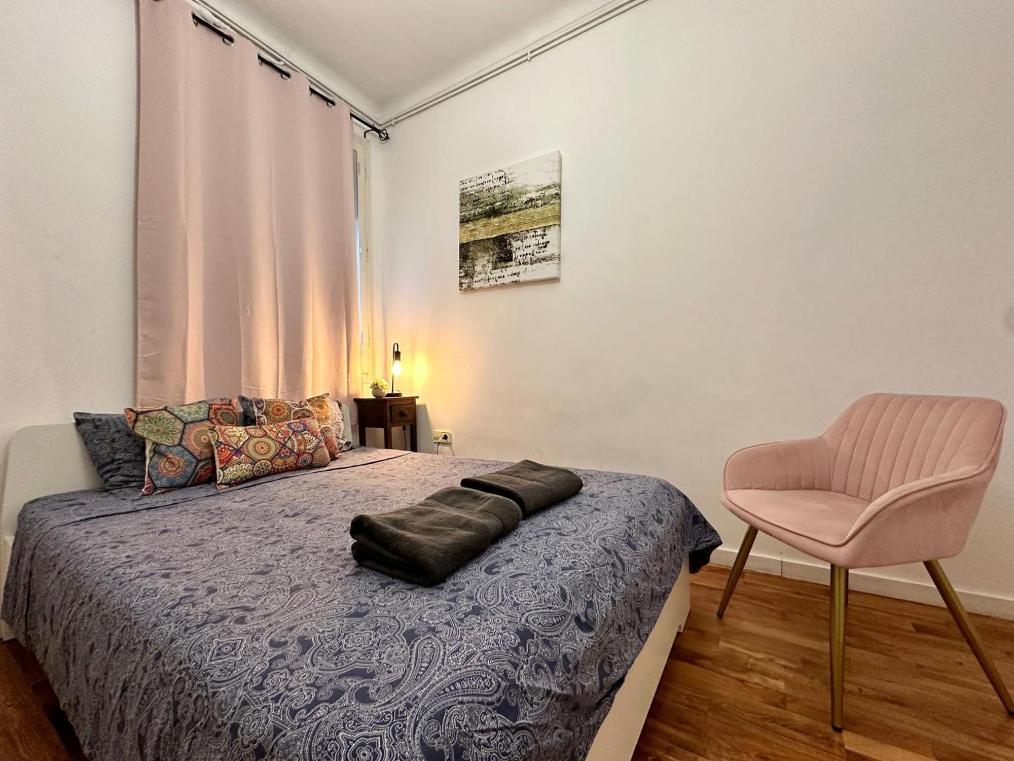 By Urquinaona Private Rooms Βαρκελώνη Εξωτερικό φωτογραφία